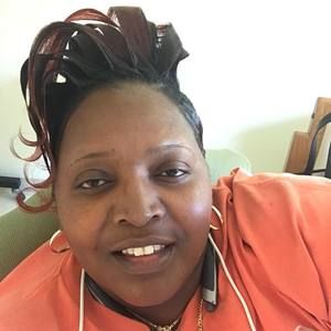 Meet your Posher, Tonia